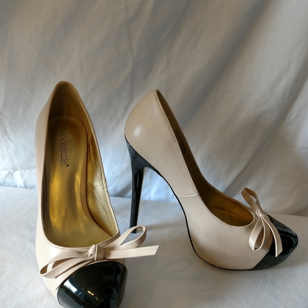 Shoedazzle platform stilletos size 8.5.